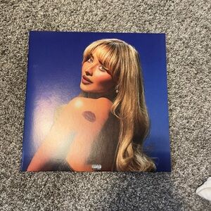 Short ‘n Sweet Vinyl